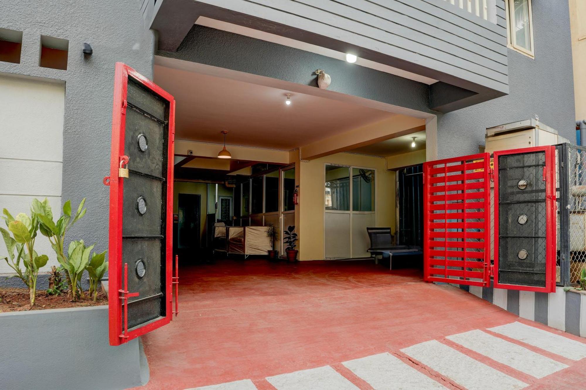 Super Hotel O Whitefield Bangalore Exterior foto